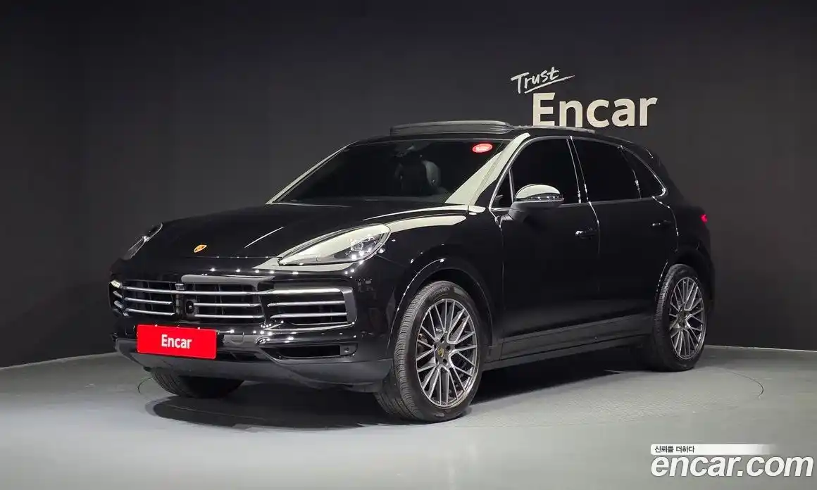 Porsche Cayenne 2023 3.0 Автомат в Москве № 197494, фото 3