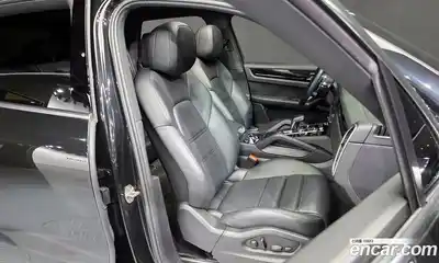 Porsche Cayenne 2023 3.0 Автомат в Москве № 197494, миниатюра 5