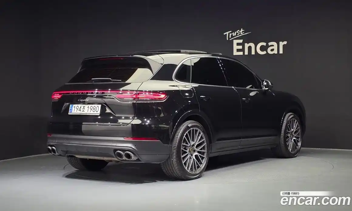 Porsche Cayenne 2023 3.0 Автомат в Москве № 197494, фото 6