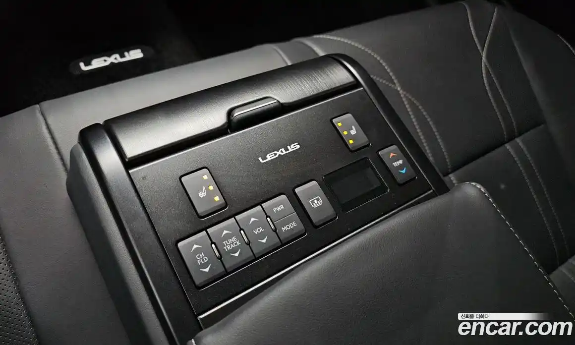 Lexus ES 2019 2.5 Автомат в Москве № 198742, фото 10