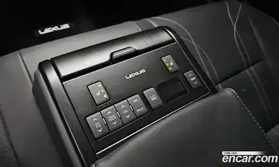 Lexus ES 2019 2.5 Автомат в Москве № 198742, миниатюра 10