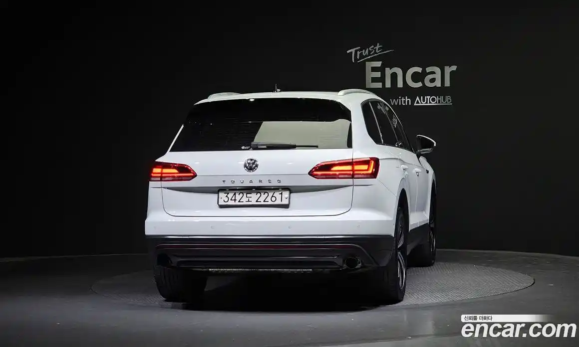 Volkswagen Touareg 2020 3.0 Автомат в Москве № 199301, фото 3