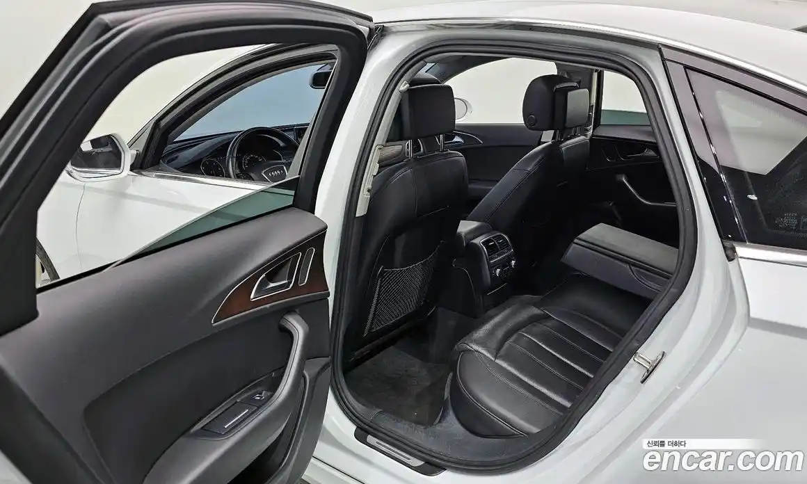 Audi A6 2016 2.0 Автомат в Москве № 204095, фото 13