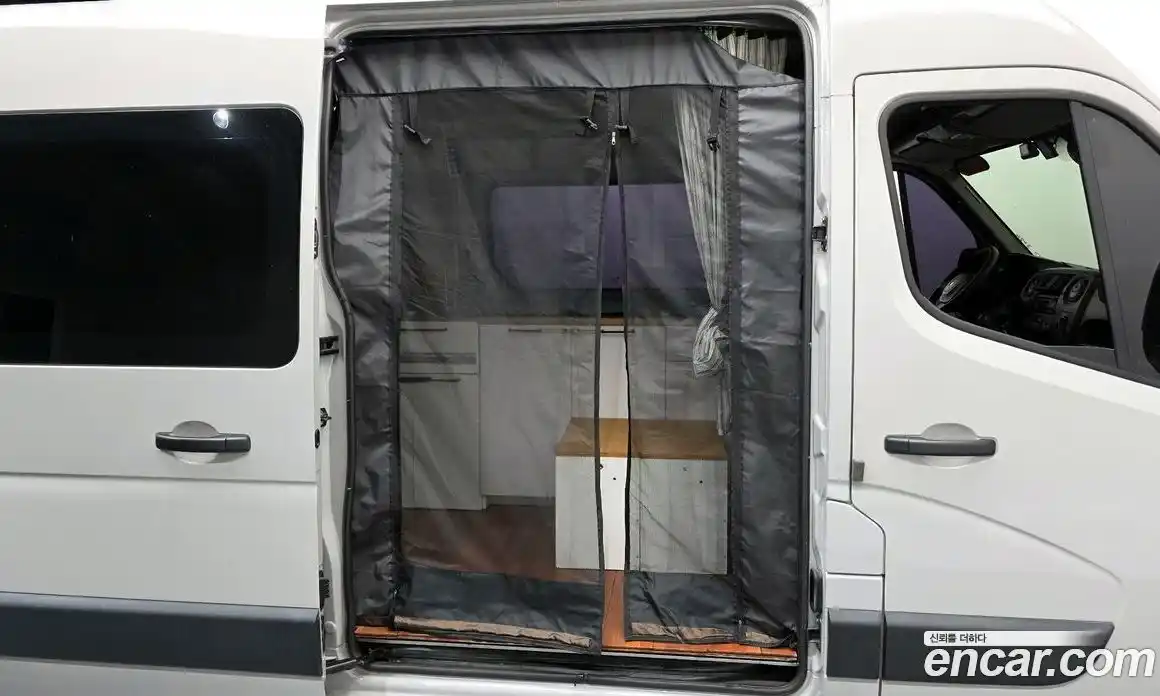 Renault Master 2019 2.3 Механическая в Москве № 205624, фото 11