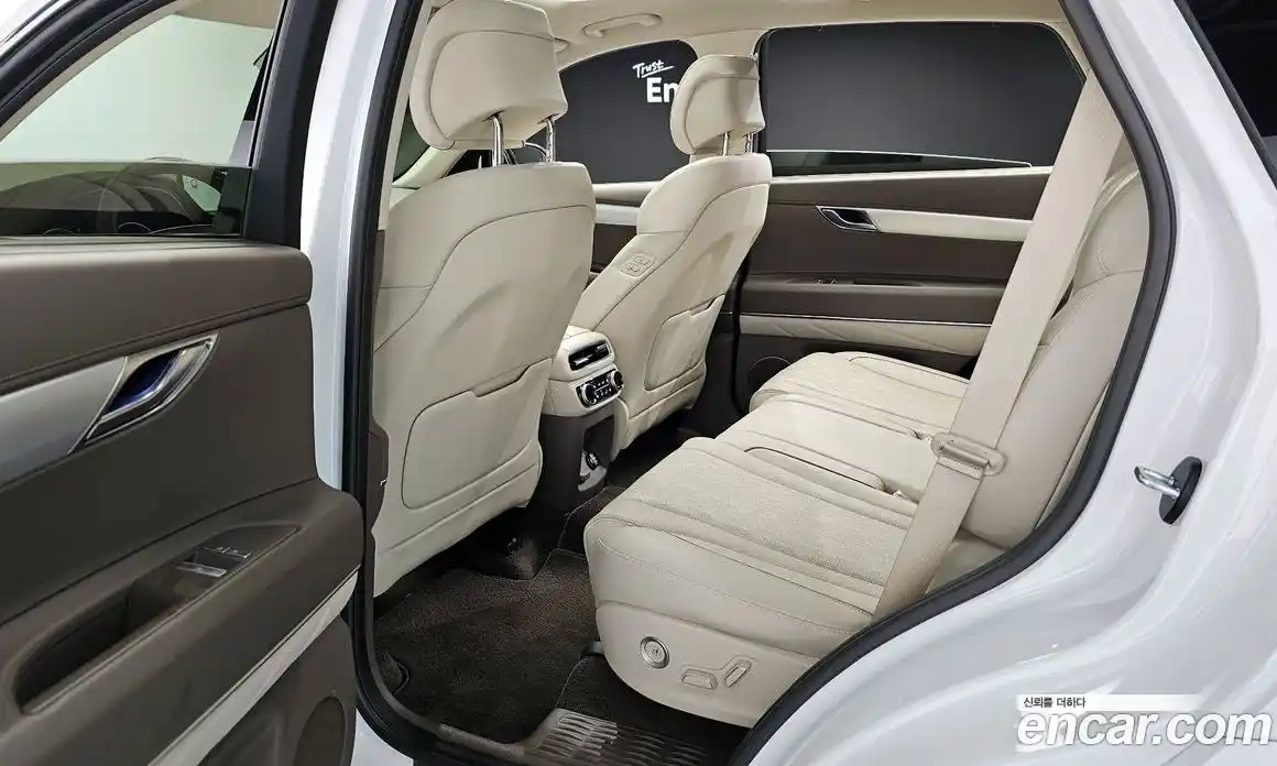 Genesis GV80 2022 3.0 Автомат в Москве № 205667, фото 16