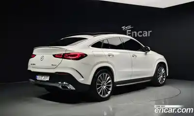 Mercedes-Benz GLE-Class 2023 2.9 Автомат в Москве № 206353, миниатюра 2
