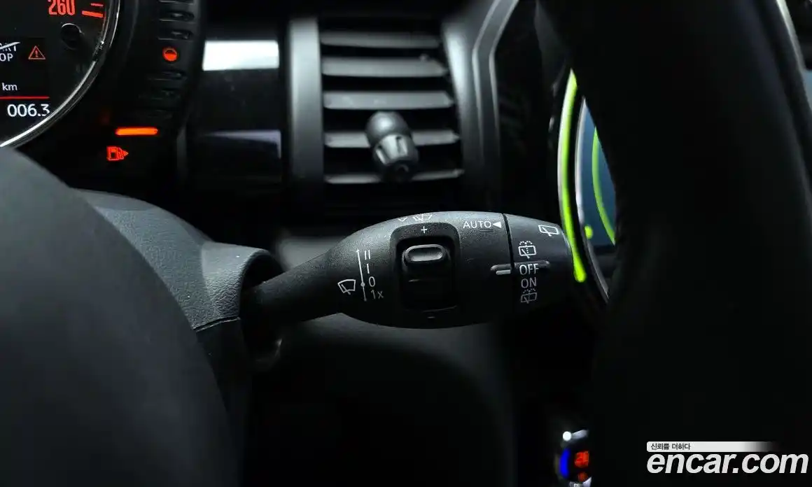 Mini Cooper 2015 1.5 Автомат в Москве № 206979, фото 15