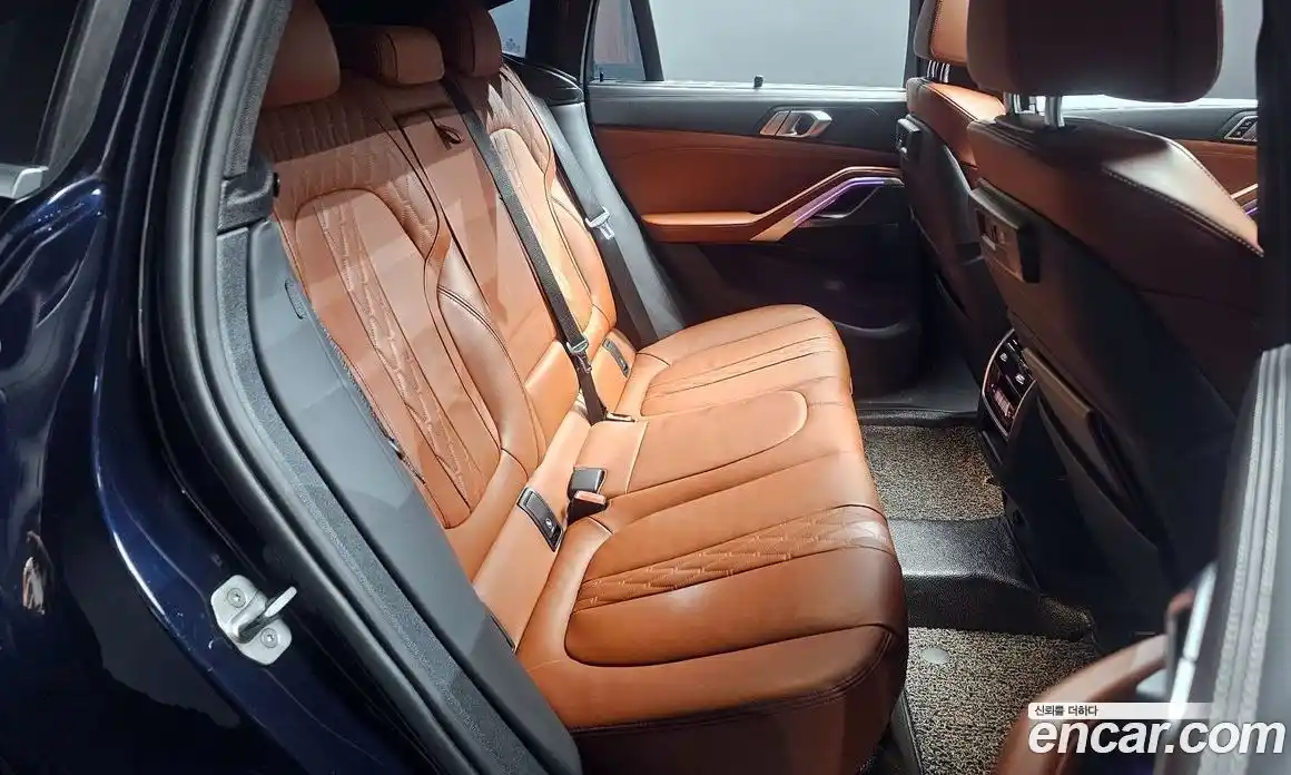 BMW X6 2022 3.0 Автомат в Москве № 210916, фото 3