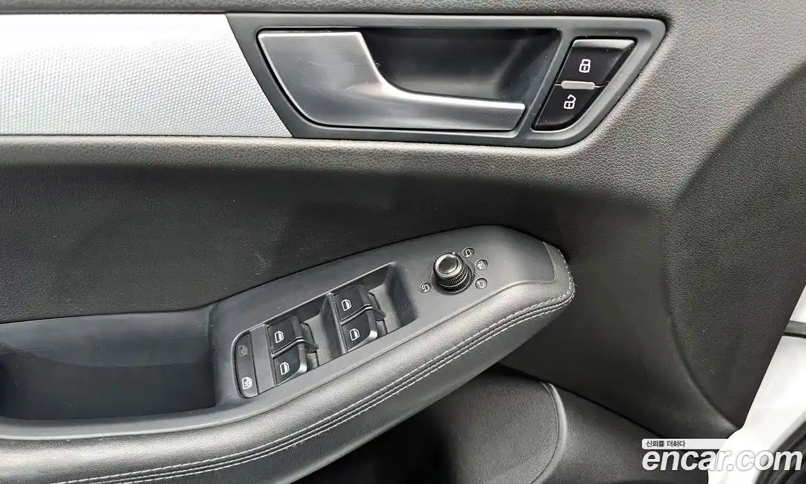 Audi Q5 2012 2.0 Автомат в Москве № 212590, фото 14