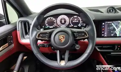 Porsche Cayenne 2024 3.0 Автомат в Москве № 213041, миниатюра 12