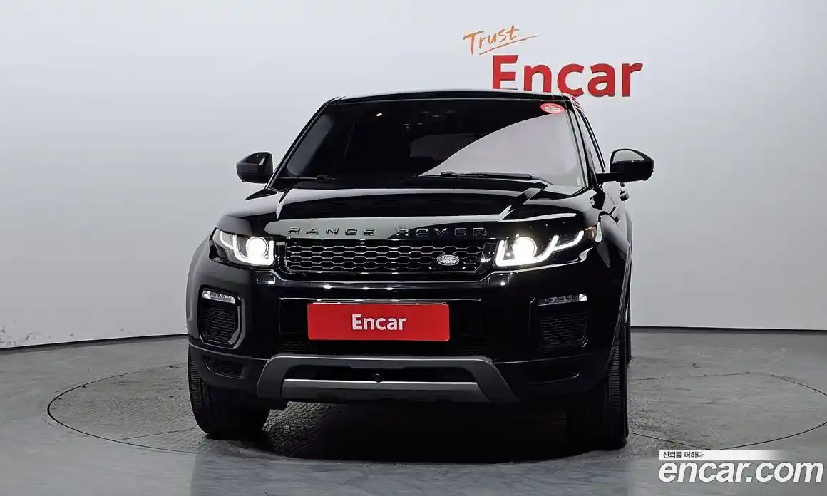 Land Rover Range-Rover Evoque 2017 2.0 Автомат в Москве № 213423, фото 14