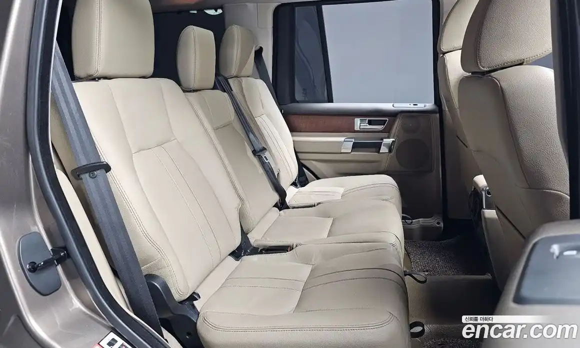 Land Rover Discovery 2016 3.0 Автомат в Москве № 213695, фото 11