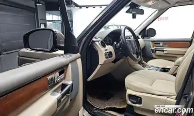 Land Rover Discovery 2016 3.0 Автомат в Москве № 213695, миниатюра 12