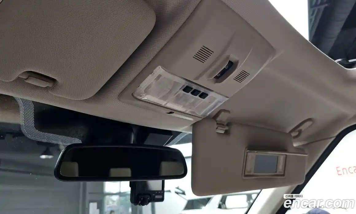 Land Rover Discovery 2016 3.0 Автомат в Москве № 213695, фото 18