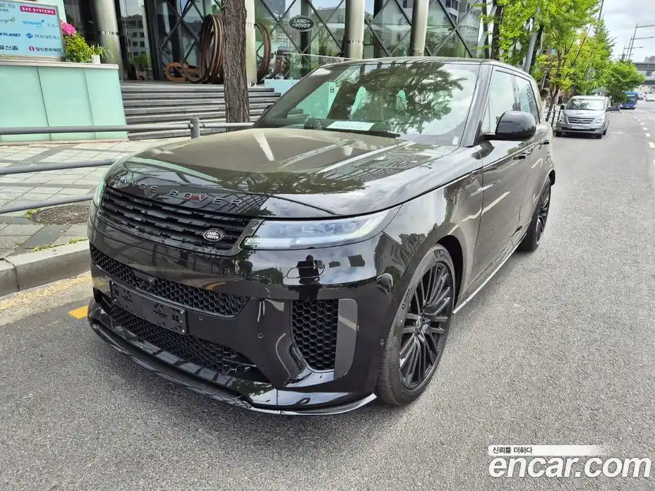 Land Rover Range-Rover Sport 2024 4.4 Автомат в Москве № 213888, фото 3