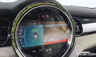 Mini Cooper 2023 2.0 Автомат в Москве № 214210, миниатюра 12