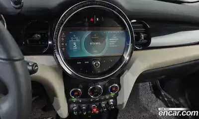 Mini Cooper 2023 2.0 Автомат в Москве № 214210, миниатюра 2