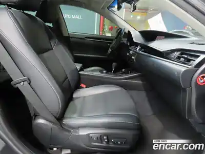 Lexus ES 2015 2.5 Автомат в Москве № 214864, миниатюра 9