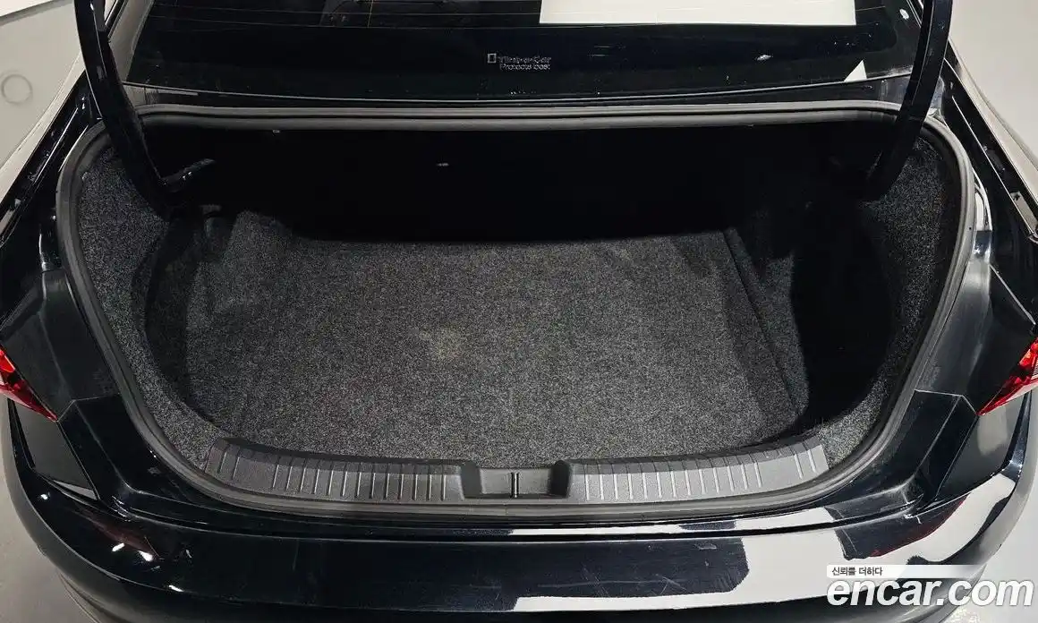 Volkswagen Jetta 2023 1.5 Автомат в Москве № 214895, фото 20