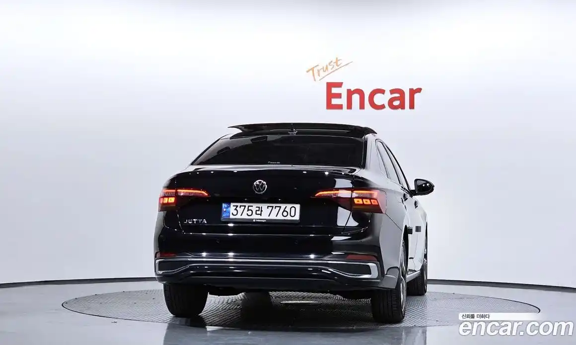 Volkswagen Jetta 2023 1.5 Автомат в Москве № 214895, фото 4