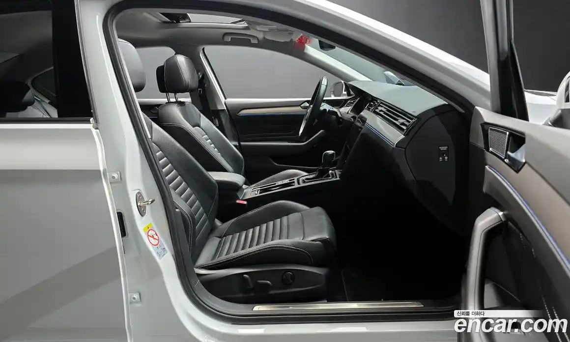 Volkswagen Passat 2021 2.0 Автомат в Москве № 214948, фото 18