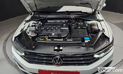 Volkswagen Passat 2021 2.0 Автомат в Москве № 214948, миниатюра 4