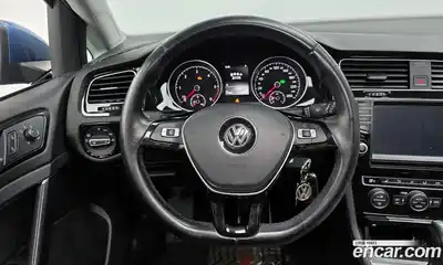 Volkswagen Golf 2015 2.0 Автомат в Москве № 215063, миниатюра 10