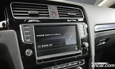 Volkswagen Golf 2015 2.0 Автомат в Москве № 215280, миниатюра 9