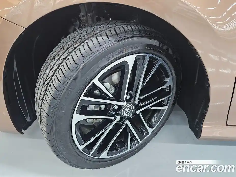 Toyota Camry 2025 2.5 Вариатор в Москве № 215603, фото 17