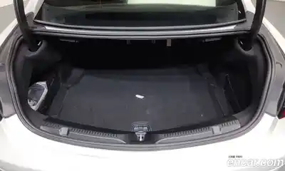 Mercedes-Benz E-Class 2023 3.0 Автомат в Москве № 215813, миниатюра 9