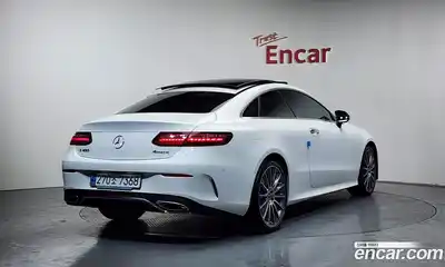 Mercedes-Benz E-Class 2023 3.0 Автомат в Москве № 215813, миниатюра 10