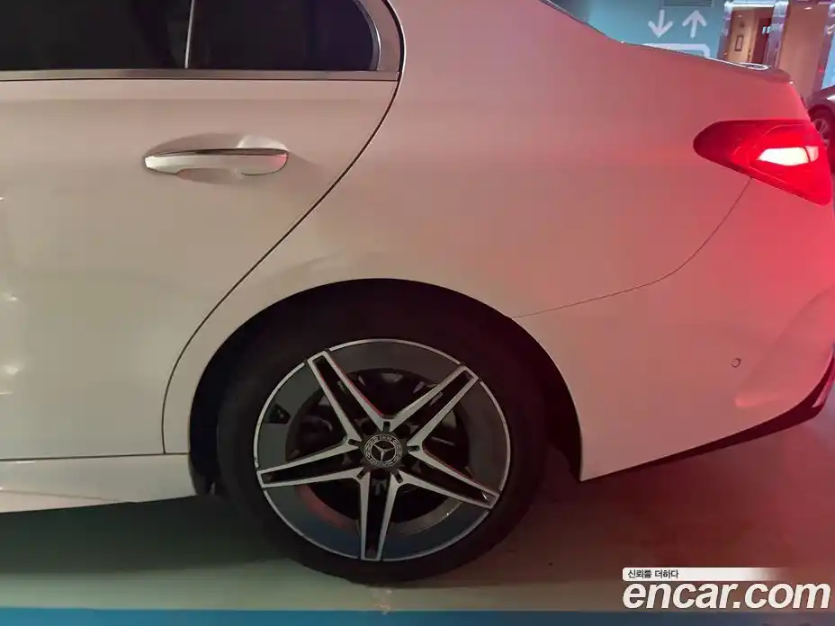 Mercedes-Benz C-Class 2025 2.0 Автомат в Москве № 218560, фото 15