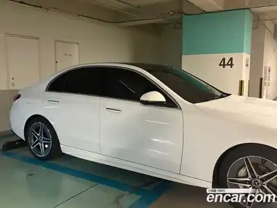 Mercedes-Benz C-Class 2025 2.0 Автомат в Москве № 218560, миниатюра 2