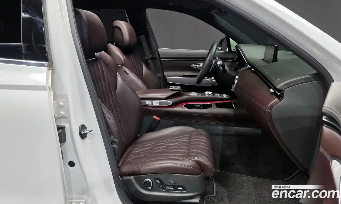 Genesis GV70 2023 2.5 Автомат в Москве № 22077, фото 11