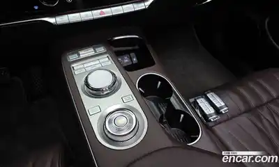 Genesis GV70 2023 2.5 Автомат в Москве № 22077, миниатюра 9
