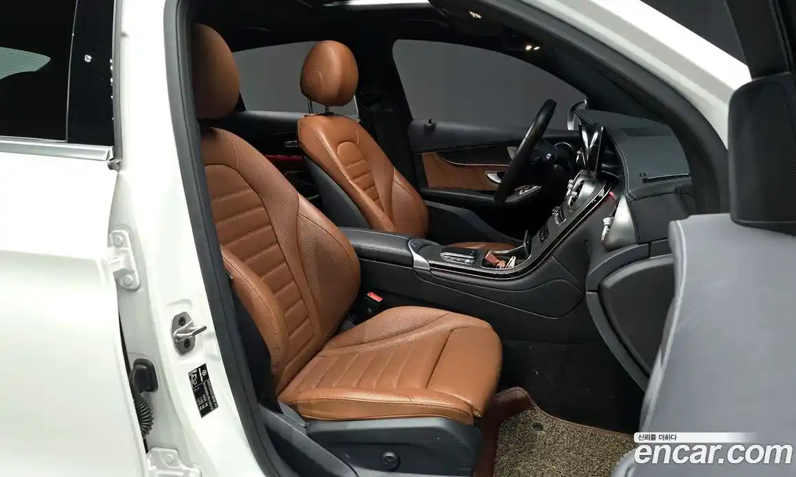 Mercedes-Benz GLC-Class 2023 2.0 Автомат в Москве № 221691, фото 13