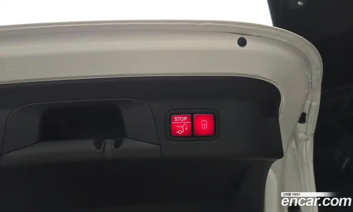 Mercedes-Benz GLC-Class 2023 2.0 Автомат в Москве № 221691, фото 7