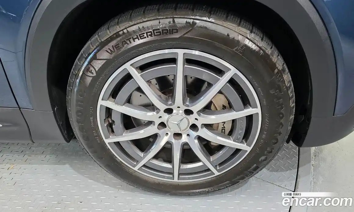 Mercedes-Benz GLB-Class 2023 2.0 Автомат в Москве № 221934, фото 19