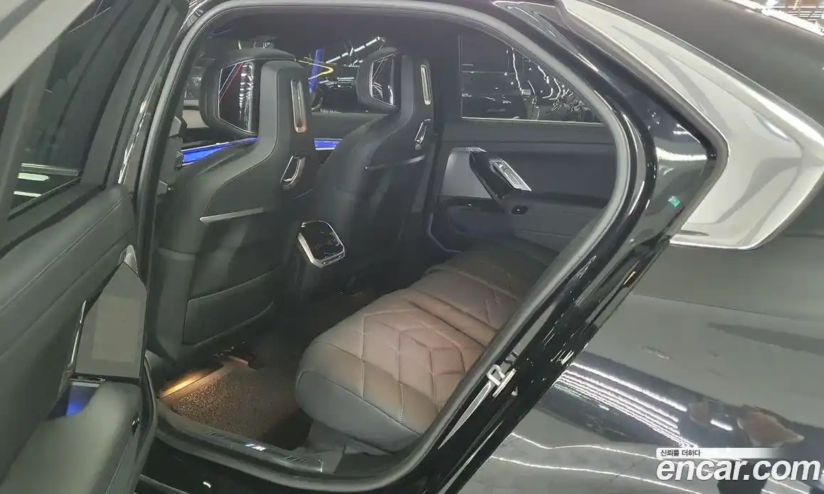 BMW 7-Series 2025 3.0 Автомат в Москве № 228496, фото 12