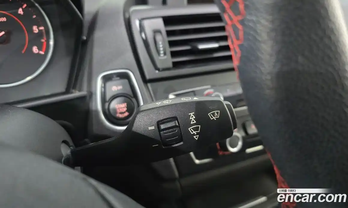 BMW 1-Series 2015 2.0 Автомат в Москве № 228971, фото 8