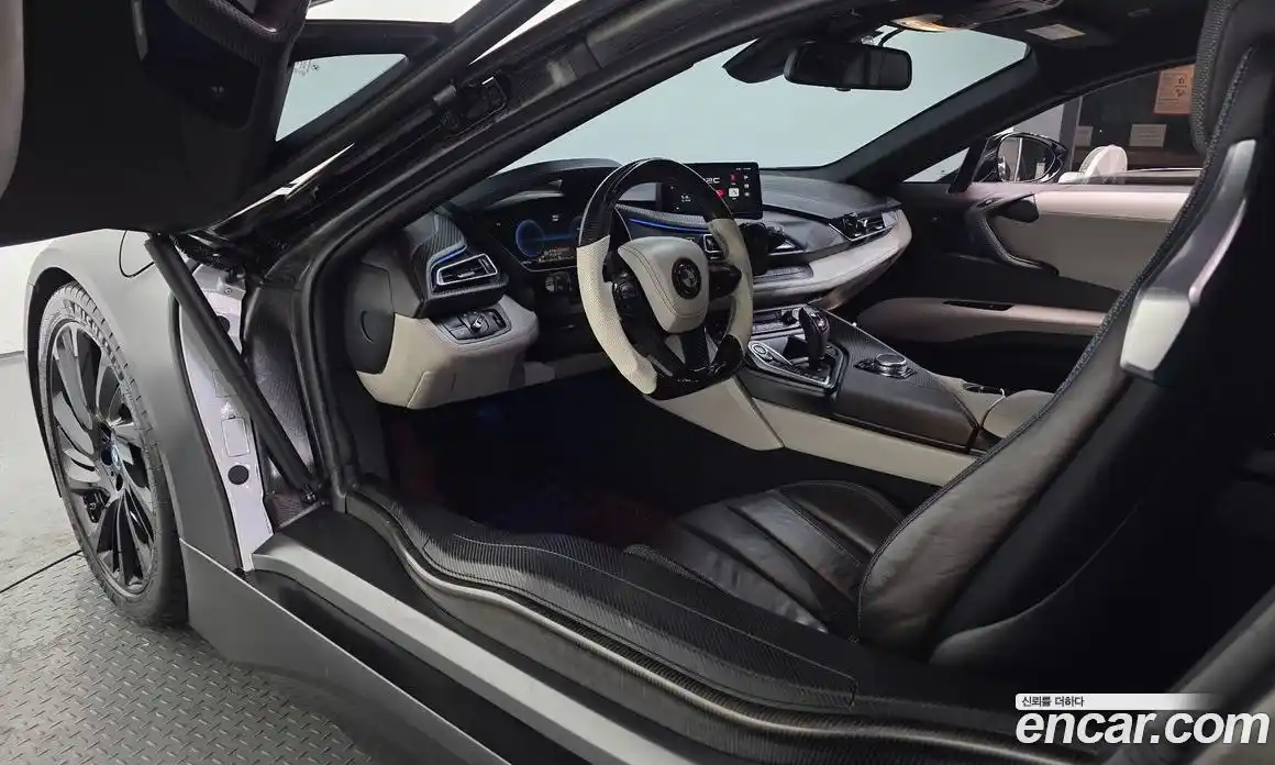 BMW i8 2016 1.5 Автомат в Москве № 229044, фото 15