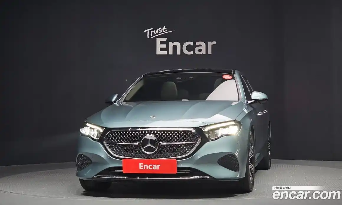 Mercedes-Benz E-Class 2025 2.0 Автомат в Москве № 229408, фото 14