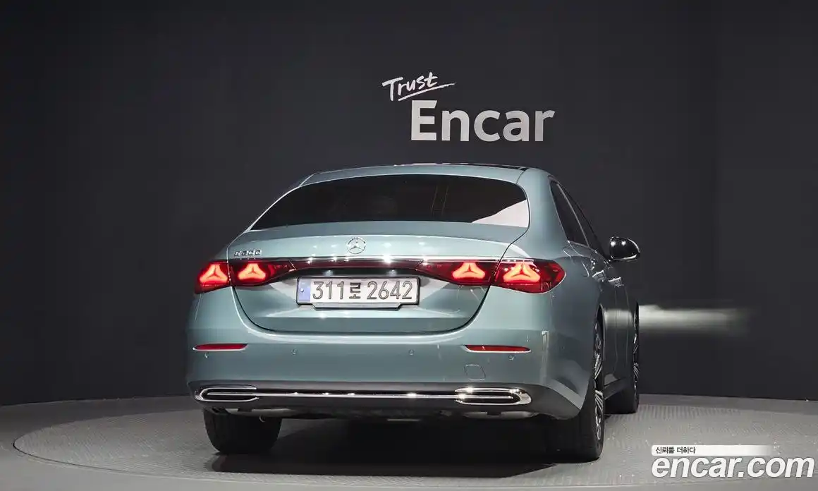 Mercedes-Benz E-Class 2025 2.0 Автомат в Москве № 229408, фото 20