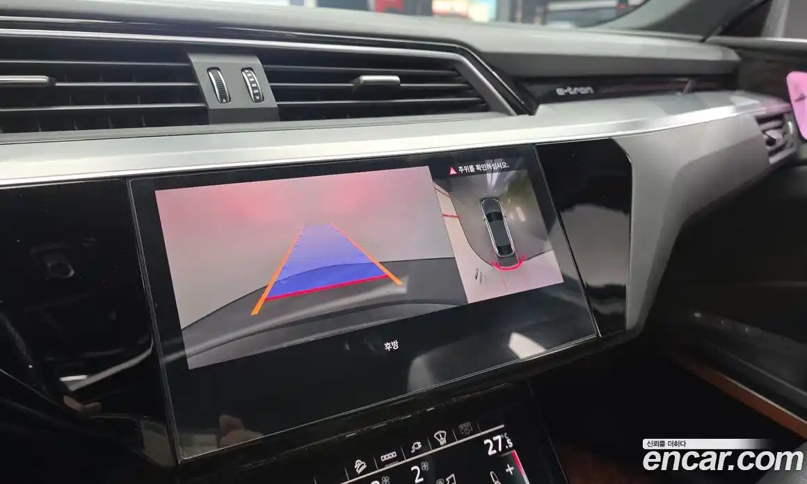 Audi e-tron 2022 0.2 Автомат в Москве № 229670, фото 15