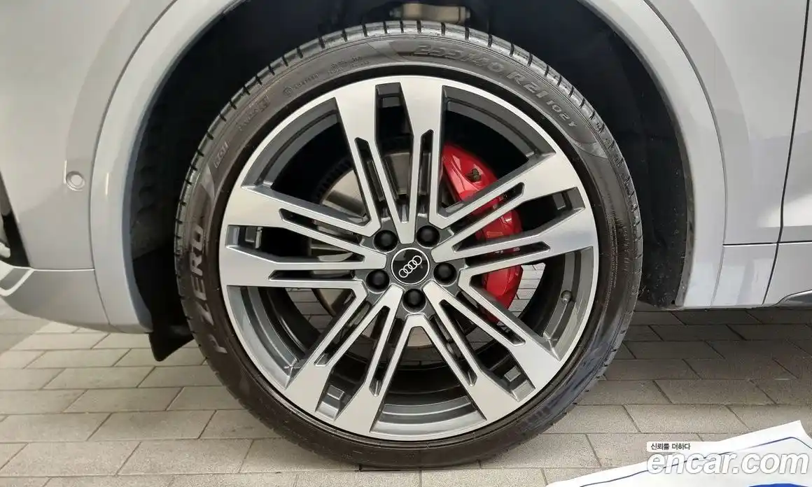 Audi SQ5 2021 3.0 Автомат в Москве № 229688, фото 5