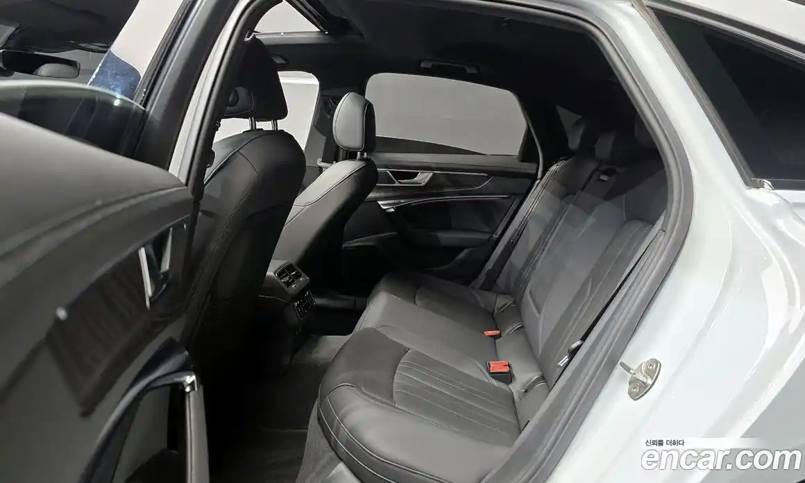 Audi A6 2023 2.0 Автомат в Москве № 229756, фото 19