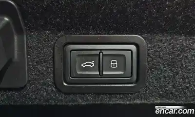 Audi A6 2023 2.0 Автомат в Москве № 229756, миниатюра 3