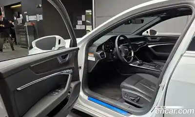 Audi A6 2023 2.0 Автомат в Москве № 229756, миниатюра 4