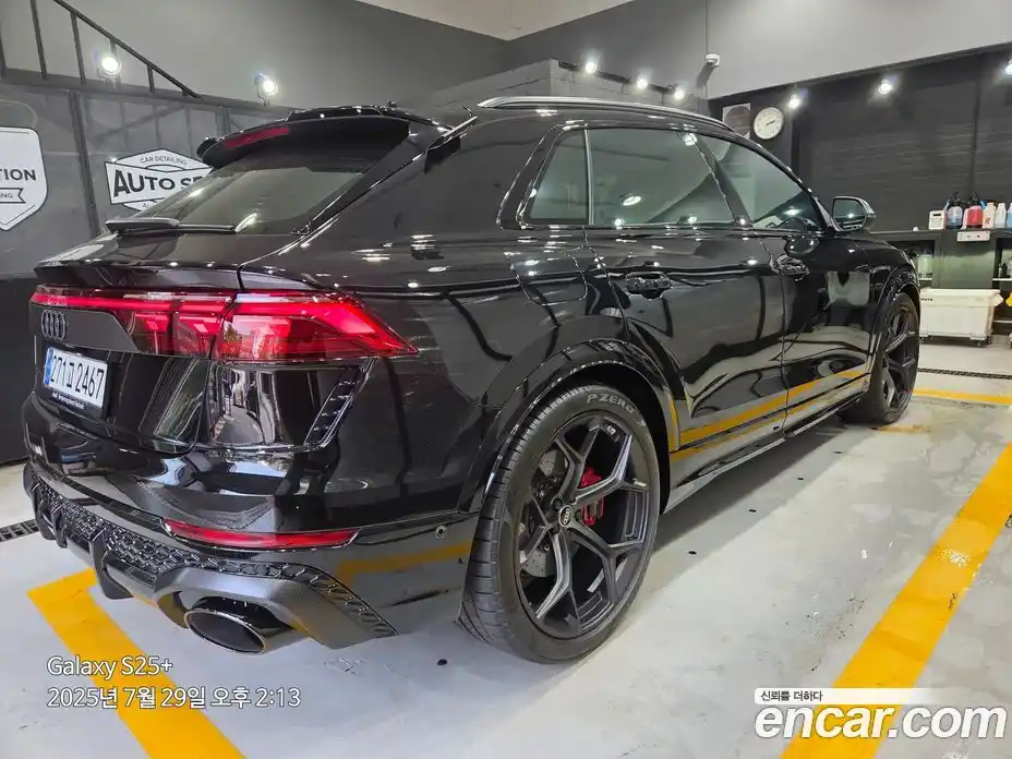 Audi RSQ8 2025 4.0 Автомат в Москве № 230256, фото 15