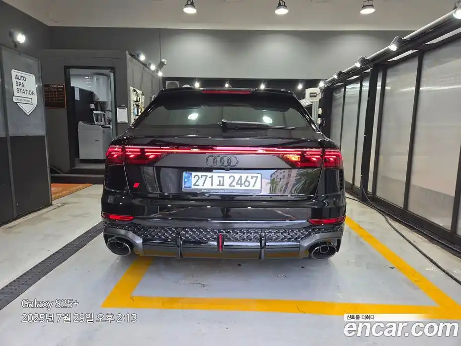 Audi RSQ8 2025 4.0 Автомат в Москве № 230256, фото 16
